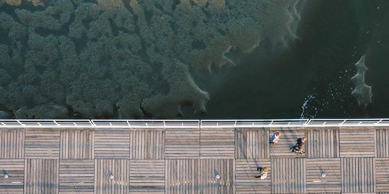 沉浸英伦风情：从都市脉搏到田园诗篇的深度之旅