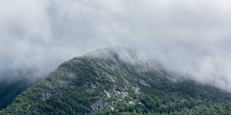 英格兰之旅：穿越千年英国历史的沉浸式旅行指南